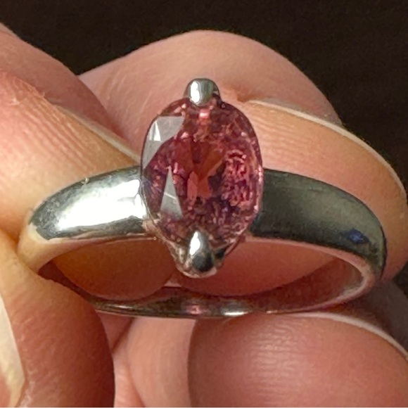 1.96 cts Pink Tourmaline Oval Faceted Sterling Silver Ring EUC - Picture 5 of 16